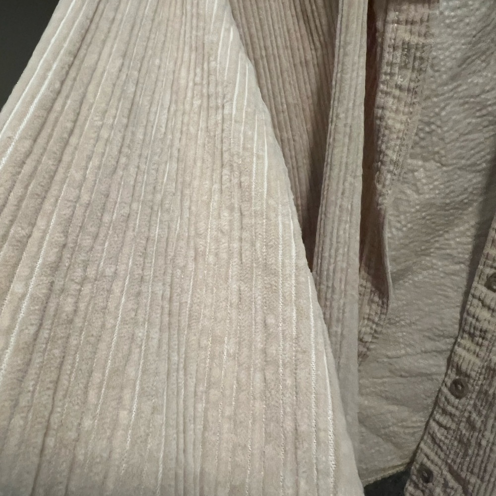 American Eagle Shacket - image 4